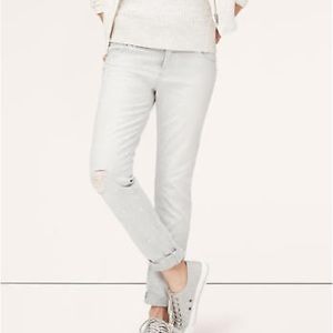 Ann Taylor LOFT Relaxed Skinny jeans.Railway Pinstripe EUC Size 25/0 Price drop!